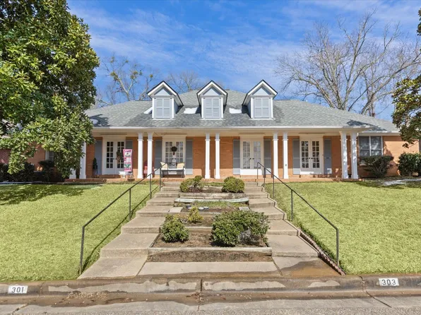 301-303 Hampton Ct, Longview, TX 75605