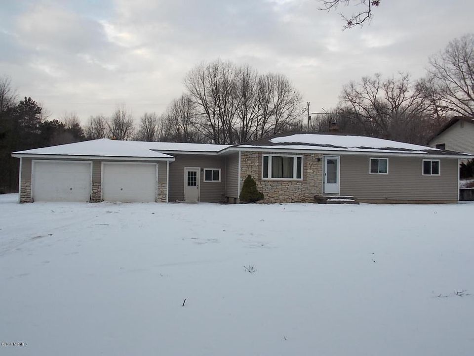 1st image of 2335 Dunnigan Ave NE
