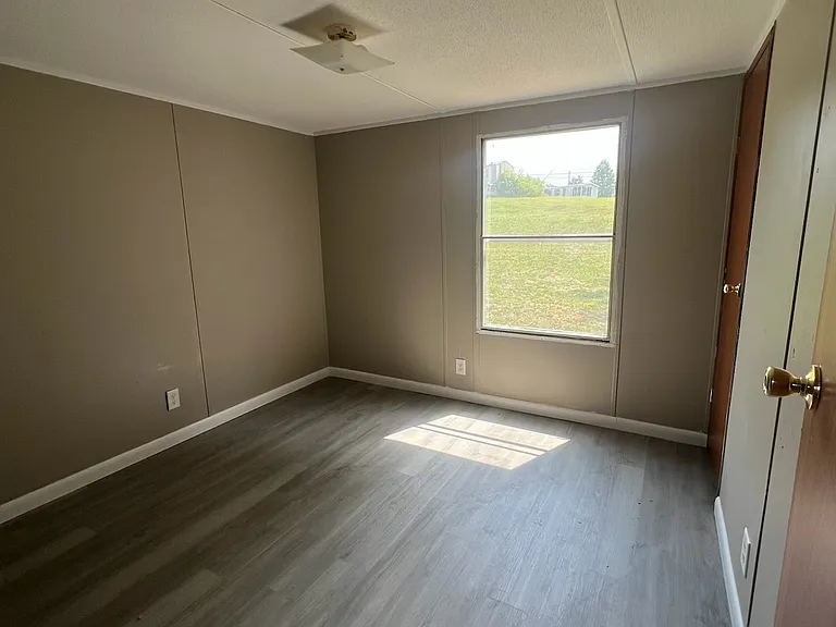 183 Jolly Roger Dr — Photo 7