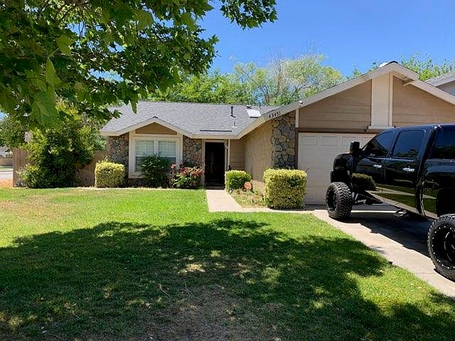 1st image of 43451 Carol Dr