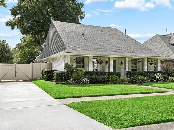 2nd image of 3409 Tolmas Dr