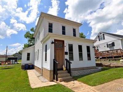 512 S 5th St, De Soto, MO, 63020