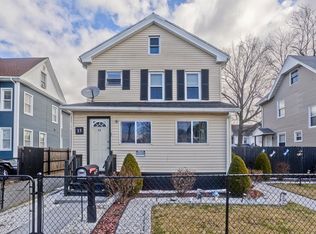 15 Florida St, Springfield, MA 01109