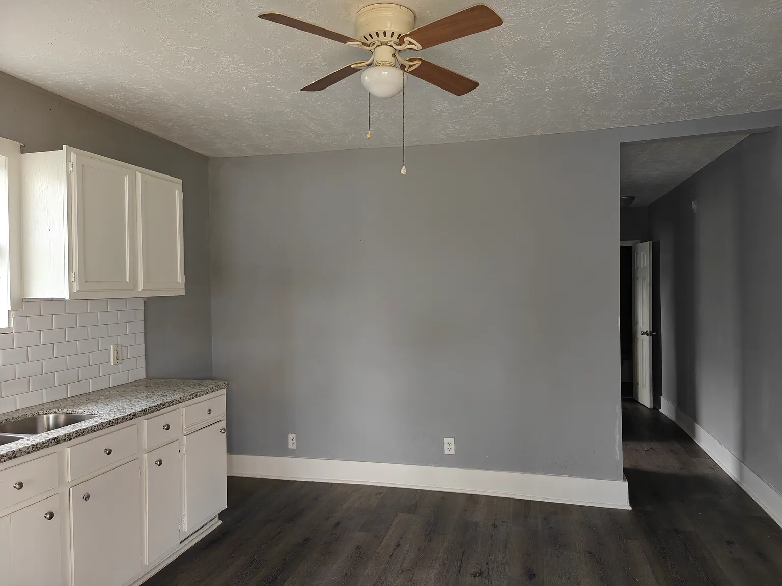 1210 Cherry St — Photo 3