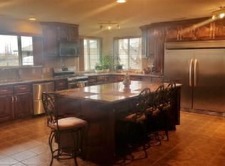 8792 Road 170, Mesa, WA 99343