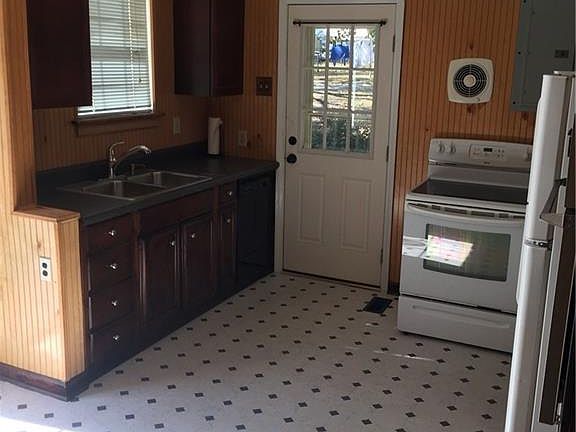 5th image of 2704 Walmsley Blvd