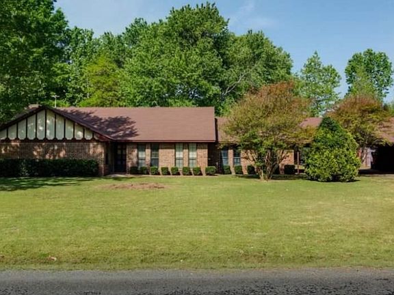 3rd image of 7307 Old Spanish Dr