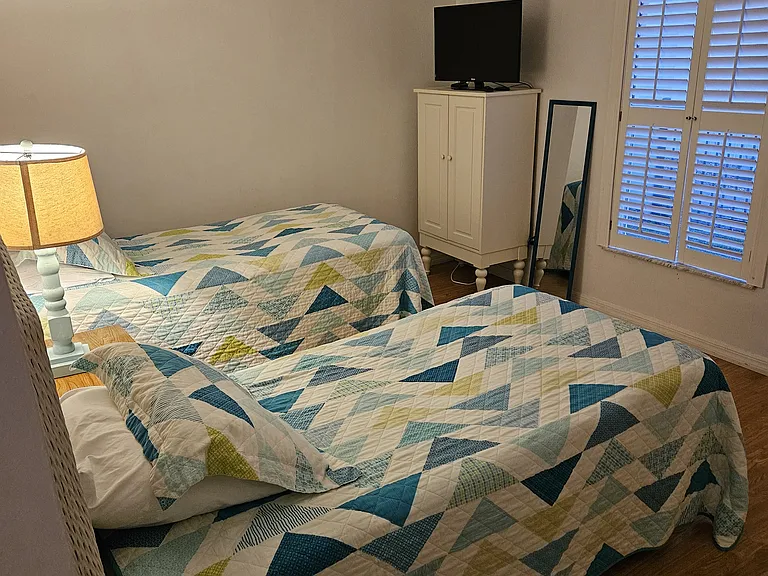3rd Bedroom twin beds