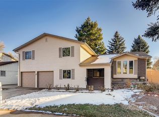 8994 W Harvard Dr, Lakewood, CO 80227
