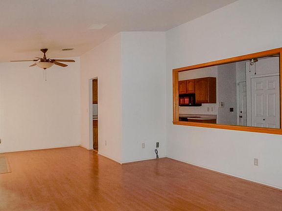 2nd image of 15455 S Williams Pl