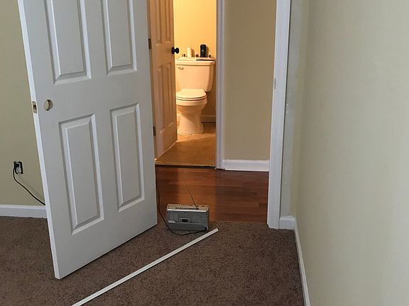 4th image of 218 Palmetto Dr