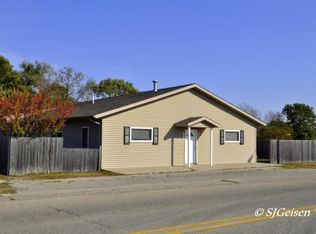 719 Kiddville St, Belding, MI 48809