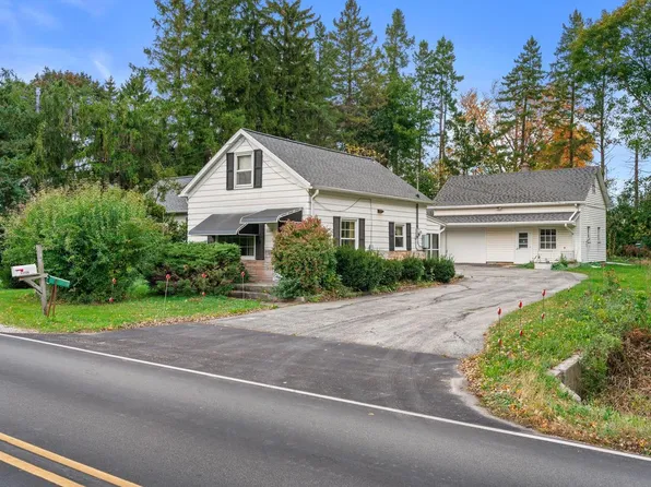 11126 West Freistadt ROAD, Mequon, WI 53097