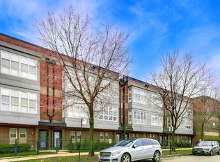 49 E 23rd St, Chicago, IL