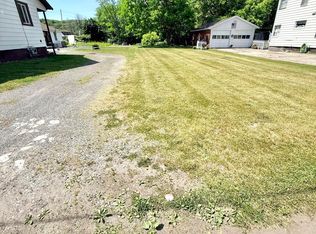 28 Carmichael Street, Amsterdam, NY 12010