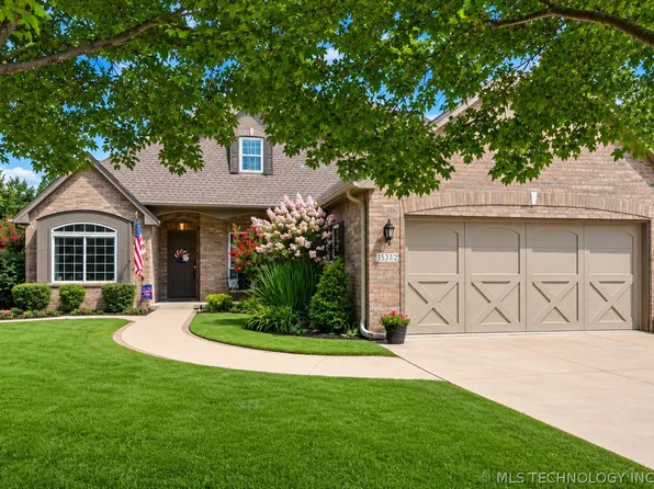 1532 W Trenton St, Broken Arrow, OK 74012