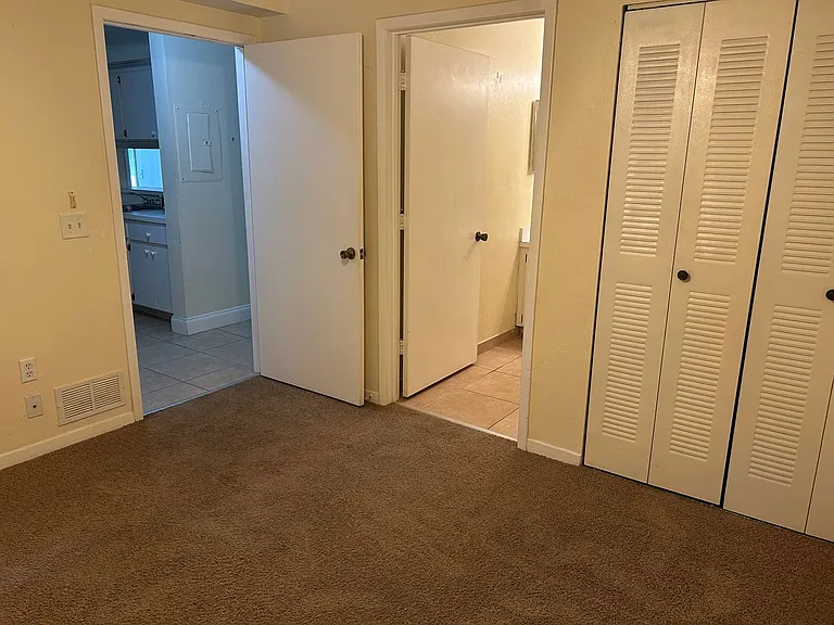 3800 SW 20th Ave #501 — Photo 11