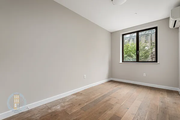 Rented by Brooklyn Rentals NYC | media 8