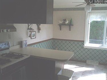 3rd image of 21381 Northwood Ave