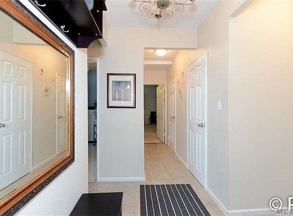 4th image of 67-38 108th St APT C68