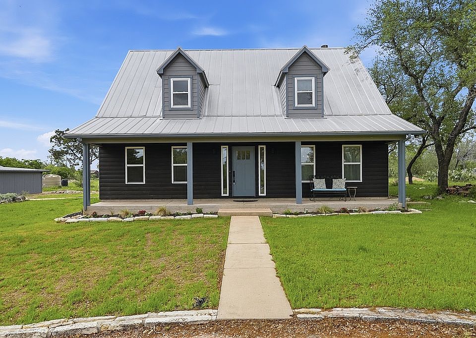 1st image of 25429 Cove Dr