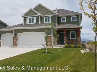 7664 N Evans Ranch Dr, Eagle Mountain, UT 84005