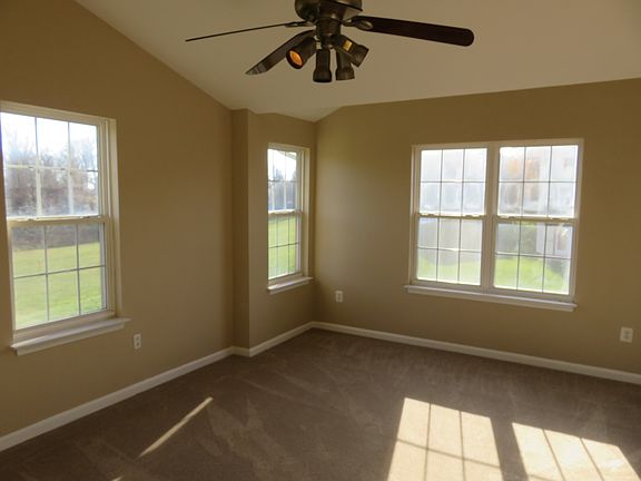 5th image of 9601 Antler Cir