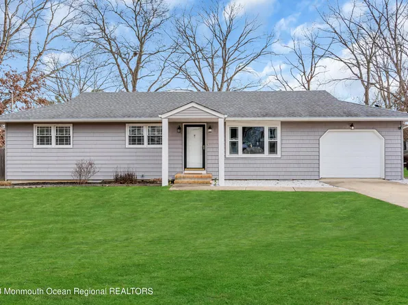 229 Lighthouse Drive, Manahawkin, NJ 08050