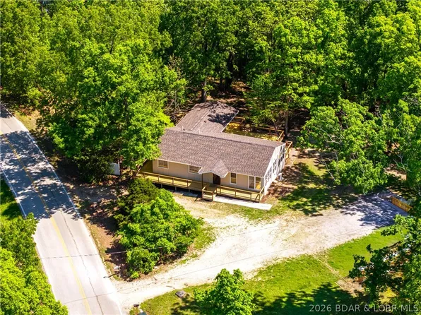 130 Jade Rd, Rocky Mount, MO 65072