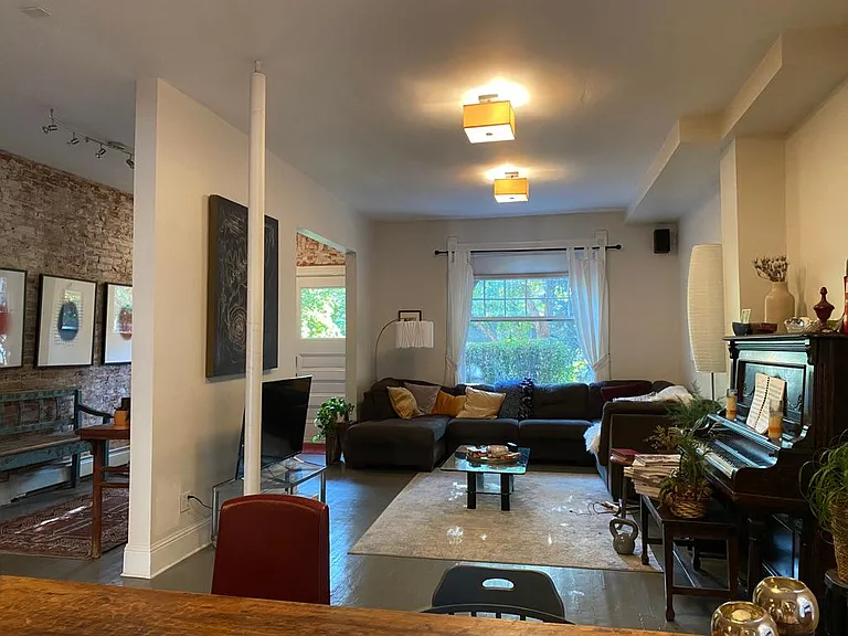 3014 N Wyandot St — Photo 7
