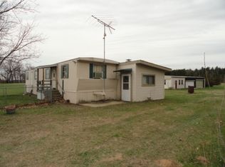 N5499 Merrill Ln, Princeton, WI 54968