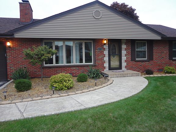 2nd image of 6216 W 90th Pl