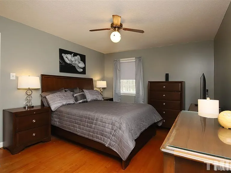2518 W Wilson St — Photo 10