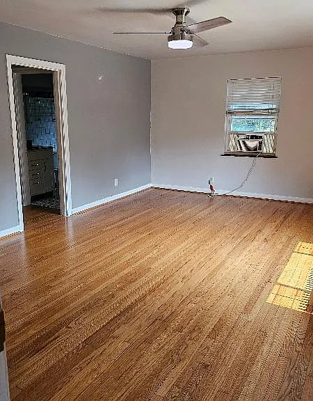 3442 Linwood Ave #4 — Photo 11