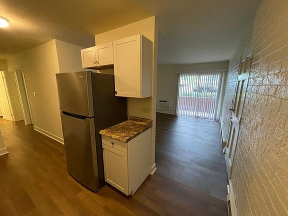 3rd image of 1500 Grady Ave APT 12