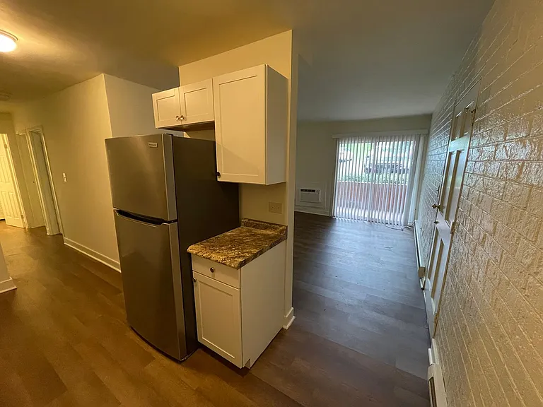 1500 Grady Ave — Photo 44