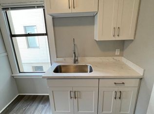 715 4th Ave N APT 3, Seattle, WA 98109