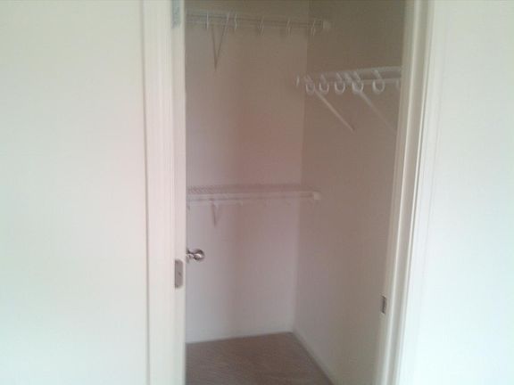 5th image of 3806 Blue Bonnet Dr