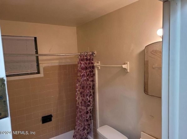 jacksonville-florida-154609983 picture