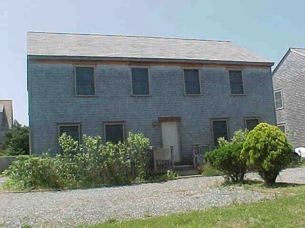 11 Cynthia Ln, Nantucket, MA 02554