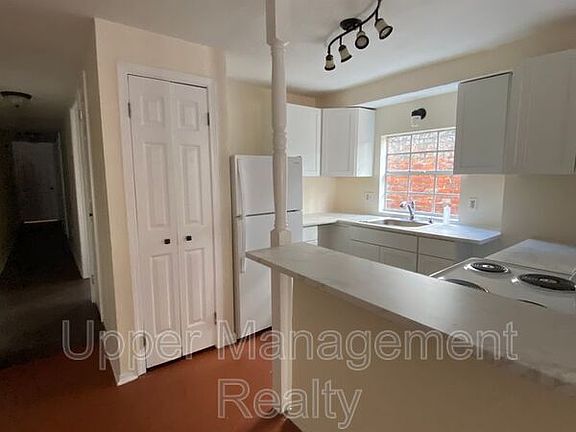 5th image of 1304-06 Governor Nicholls St #1306