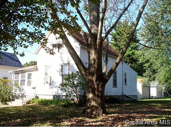 1st image of 938 N Kellogg St