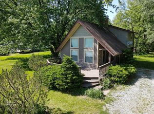 304 E Grove St, Morocco, IN 47963