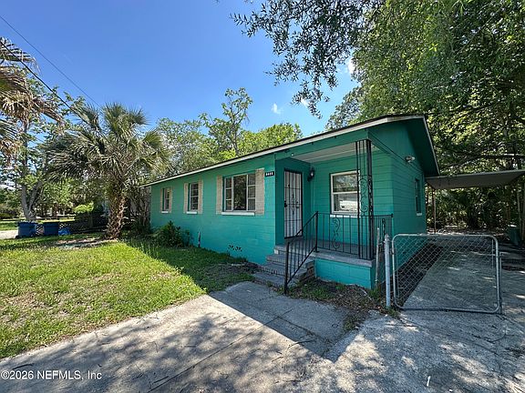 4th image of 5628 BELAFONTE Drive
