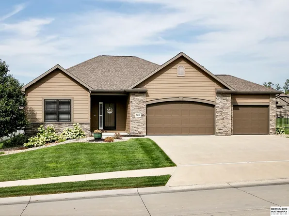 7812 S 196th St, Gretna, NE 68028