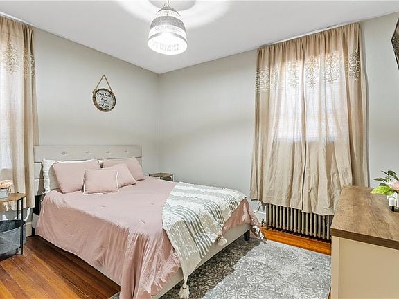 5th image of 93 Ortoleva Dr