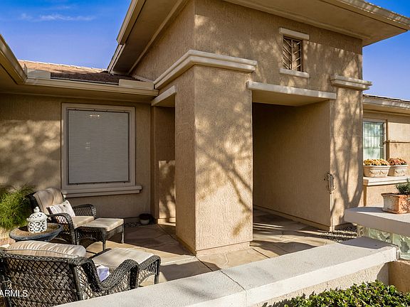 2nd image of 17958 W Tierra Del Sol Dr