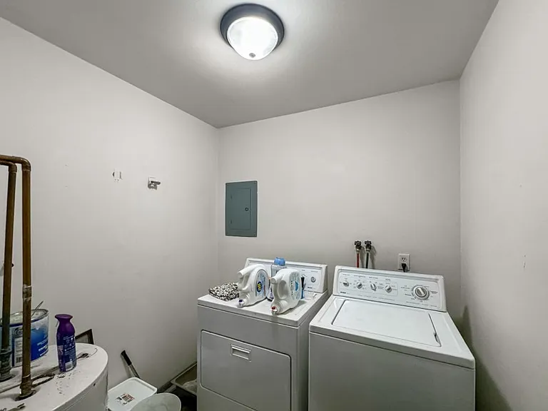 1002 N 39th St #2 — Photo 8