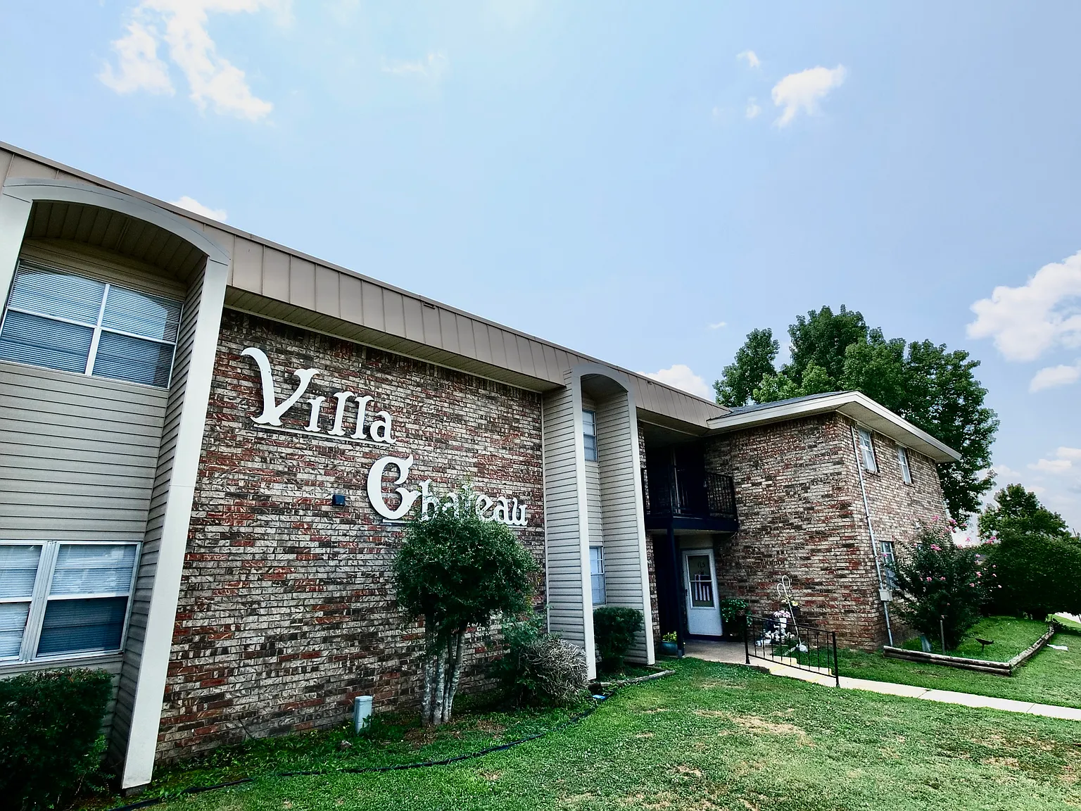 Villa Chateau — Photo 1