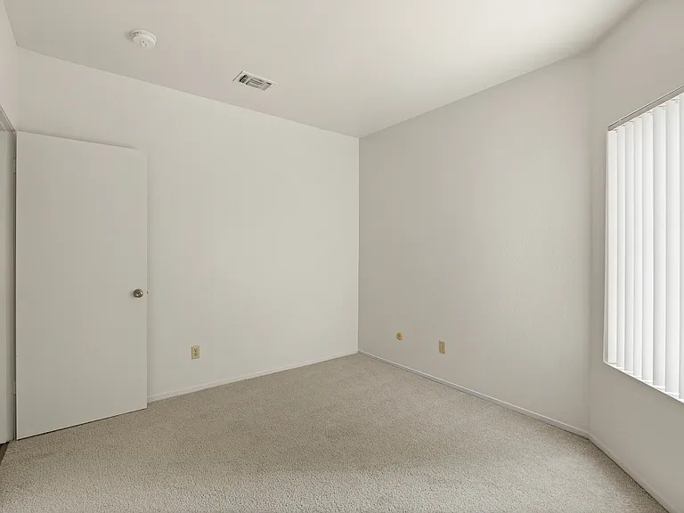 2255 Piccardo Cir — Photo 25